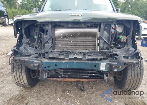 2010 Jeep Liberty Renegade z USA, uszkodzony, nr VIN 1J4PN3GK6AW148624